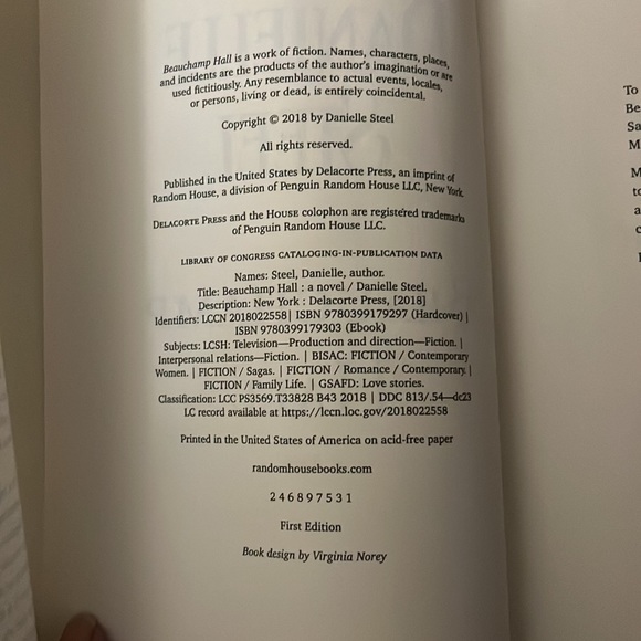 Beauchamp Hall   Danielle Steel novel 2018 first edition - Picture 2 of 3